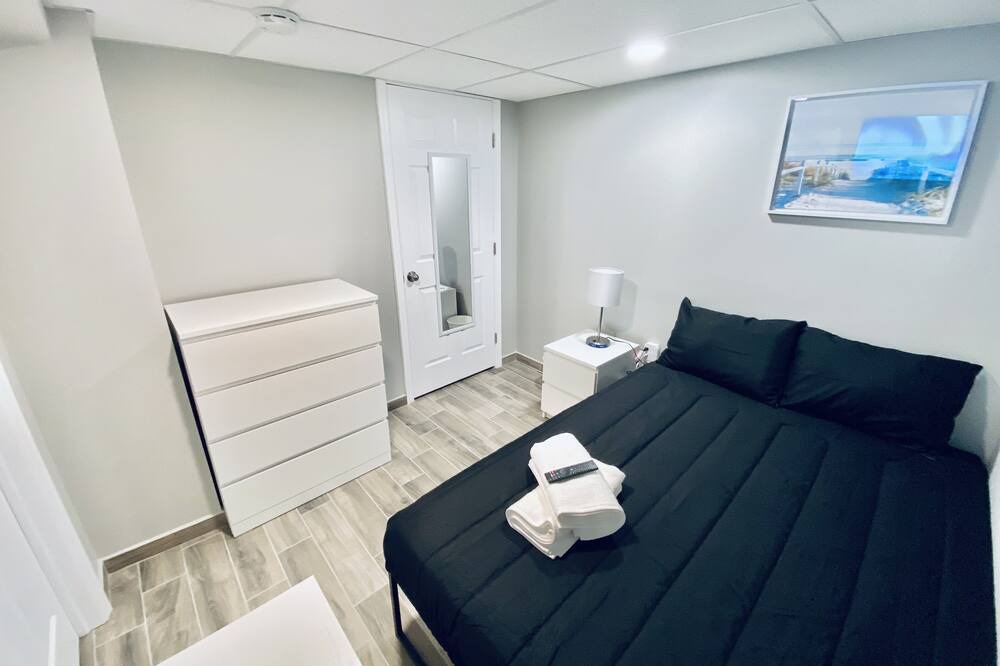 Photo of Bedroom in Haledon
