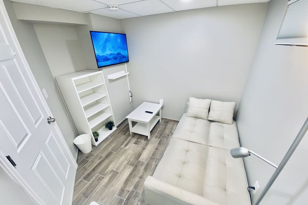 Photo of Bedroom in Haledon