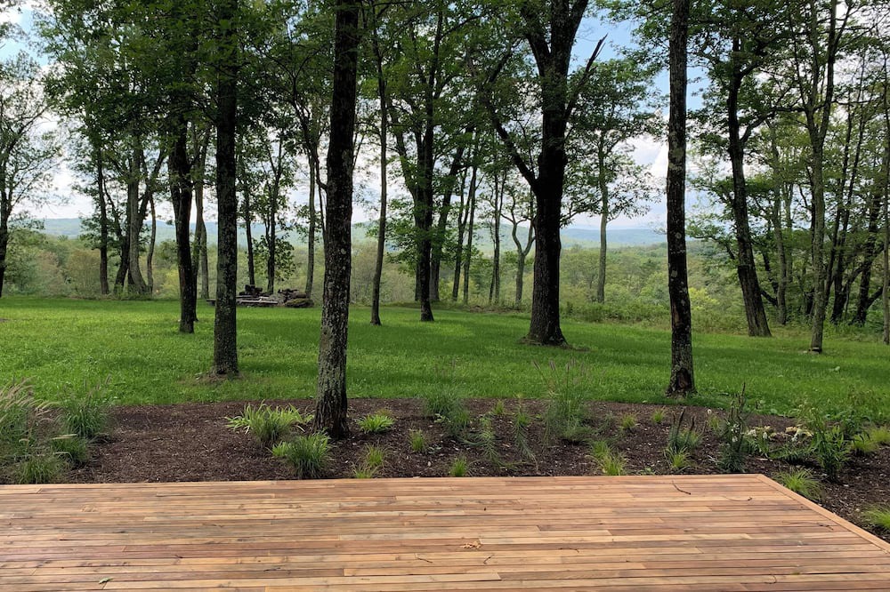 Photo of Outdoor in Hollowville