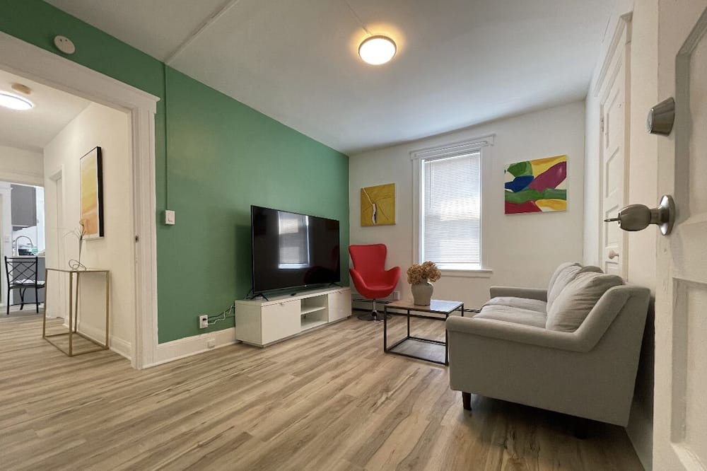 Photo of Livingroom in Port Chester