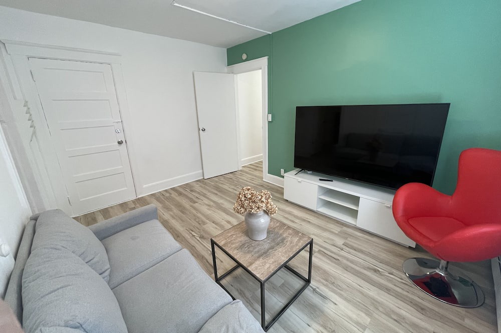 Photo of Livingroom in Port Chester