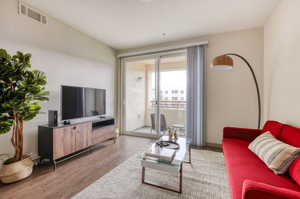 Photo of Livingroom in Edenvale
