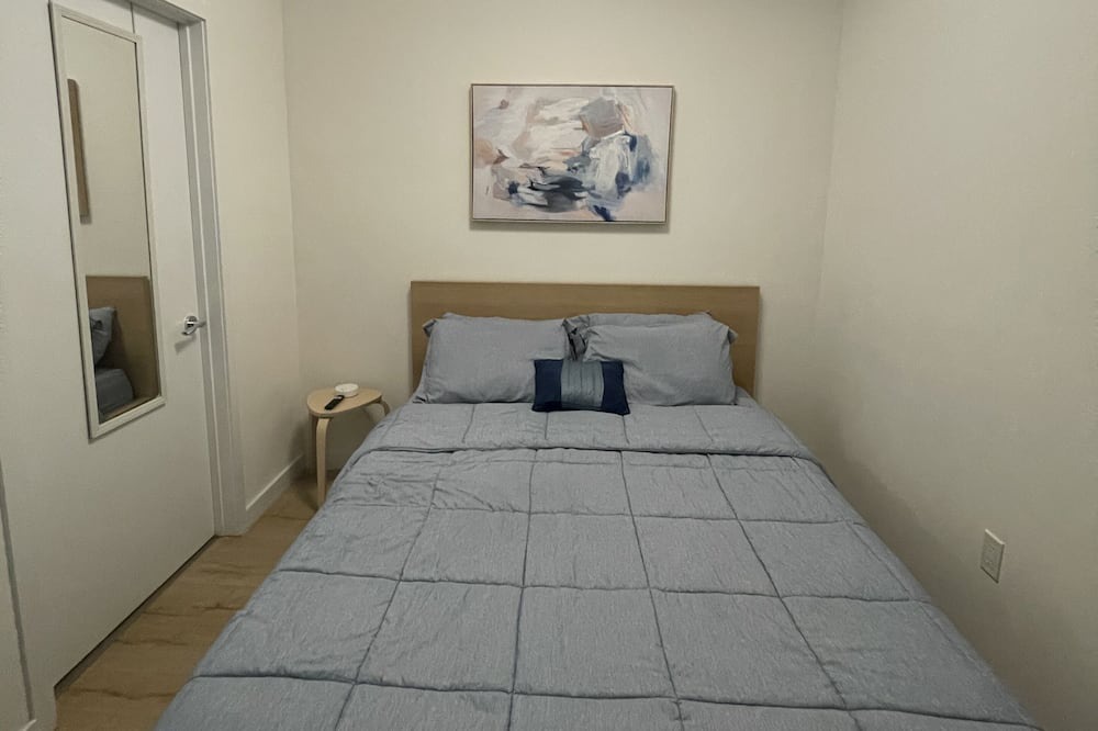 Photo of Bedroom in Town Square