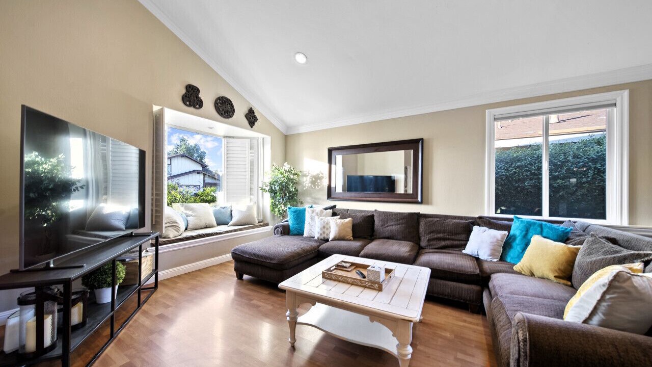Photo of Livingroom in Tustin