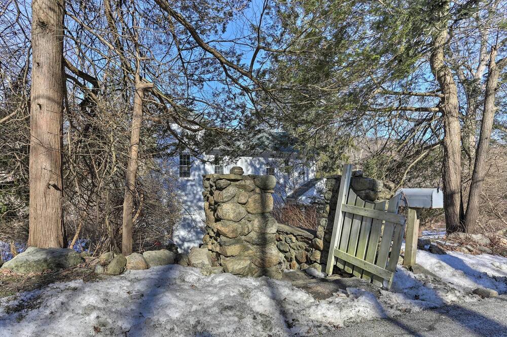 Photo of Others in Garrison