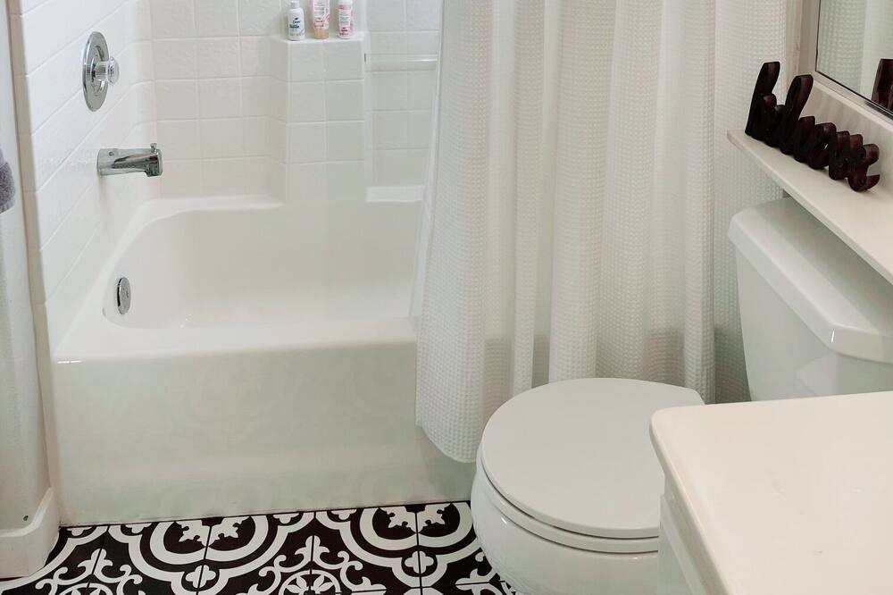 Photo of Bathroom in Rancho Santa Margarita