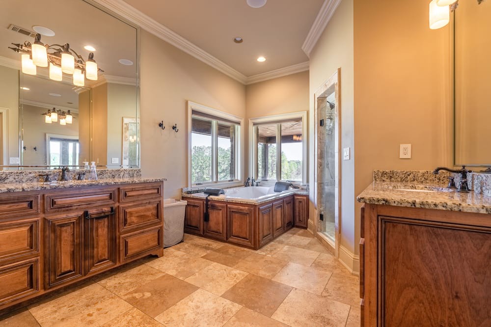 Photo of Bathroom in Wetumpka