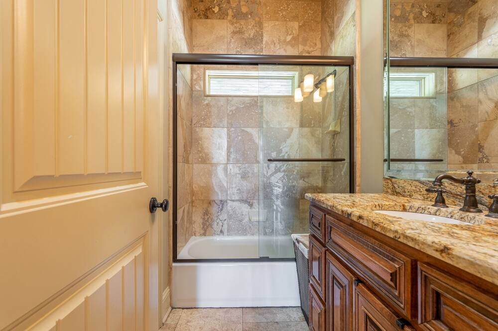 Photo of Bathroom in Wetumpka