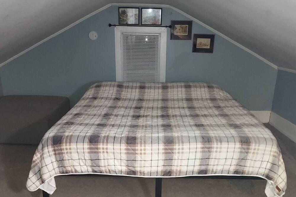 Photo of Bedroom in Silver Creek