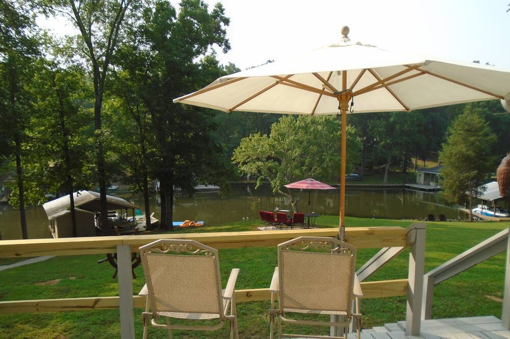 Photo of Outdoor in Wise