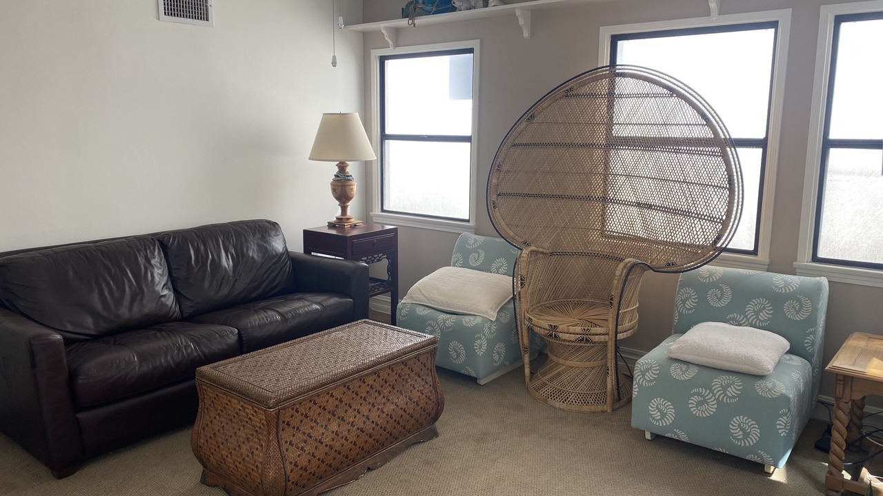 Photo of Livingroom in Balboa Island