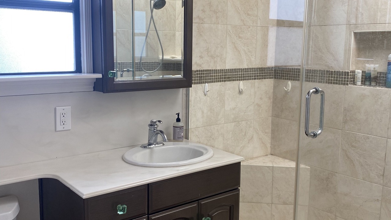 Photo of Bathroom in Balboa Island