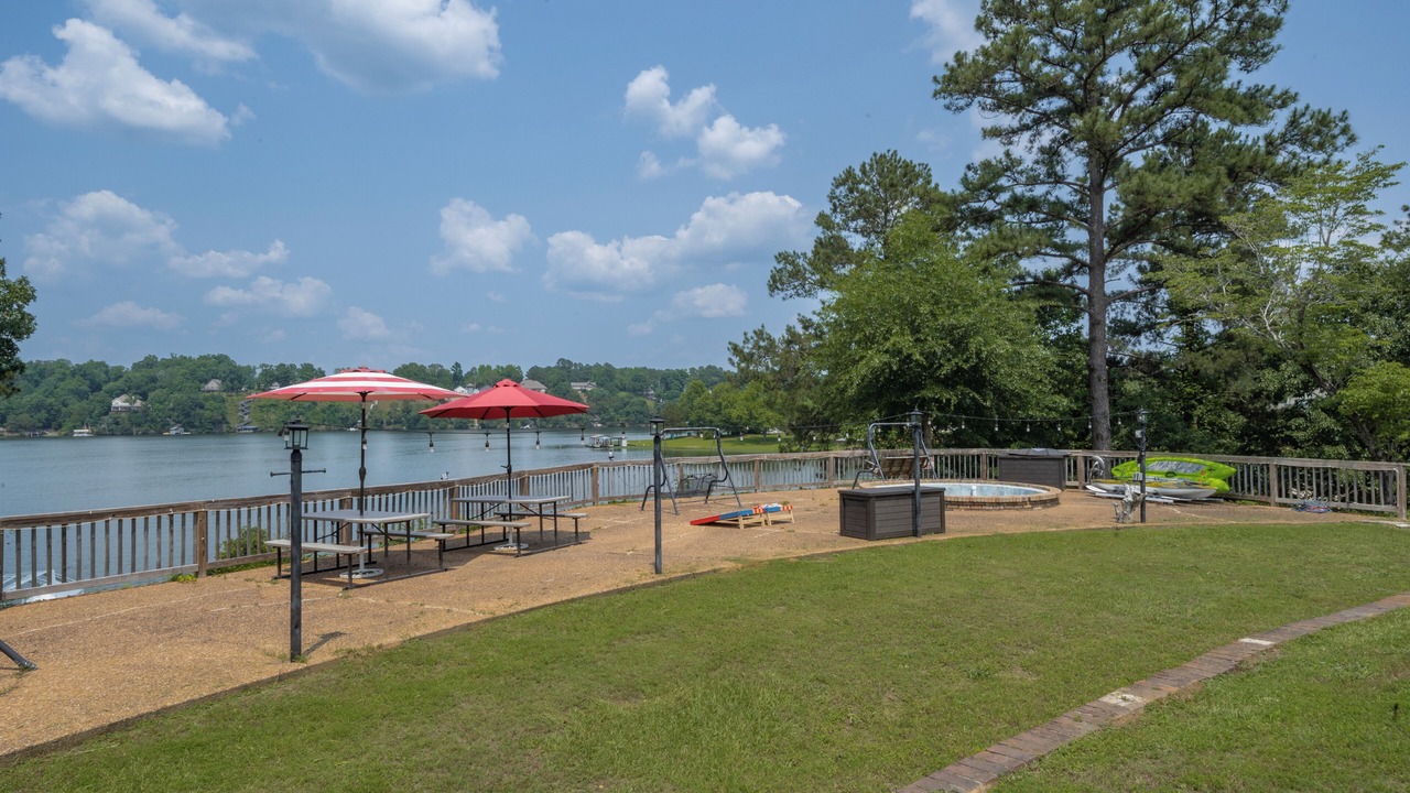Photo of Outdoor in Northport