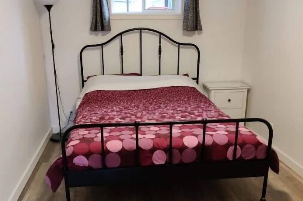 Photo of Bedroom in Kitchener
