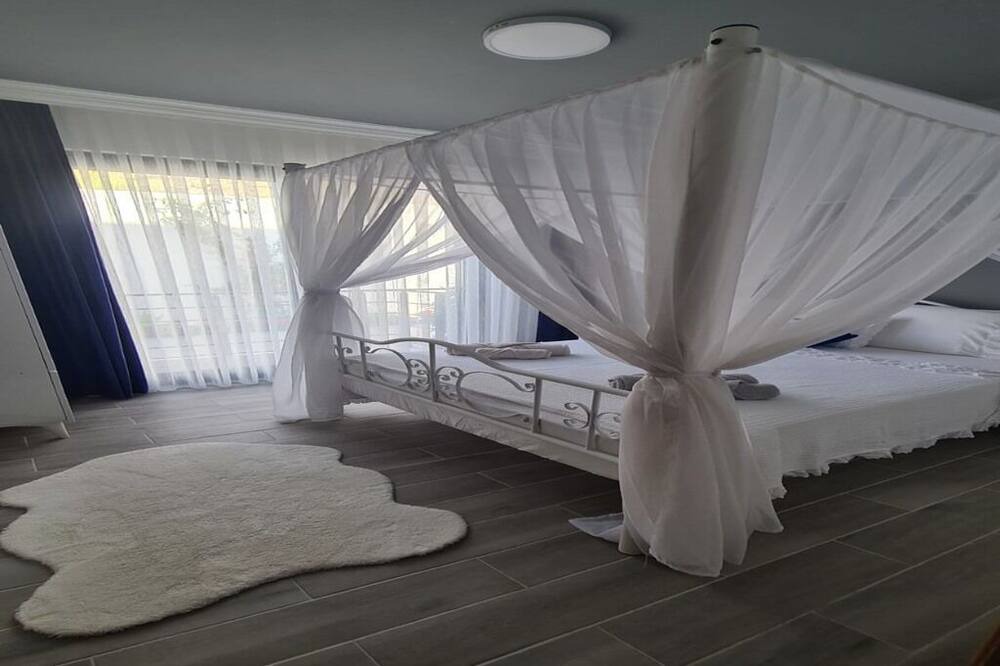 Photo of Bedroom in Gumusluk