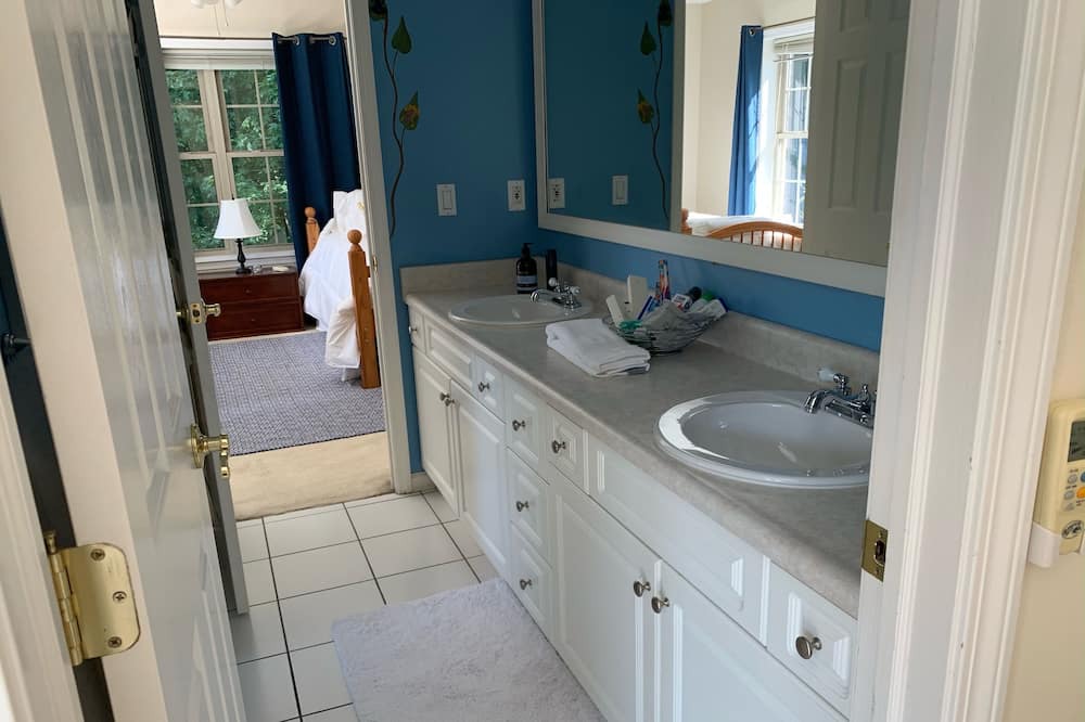 Photo of Bathroom in Perinton