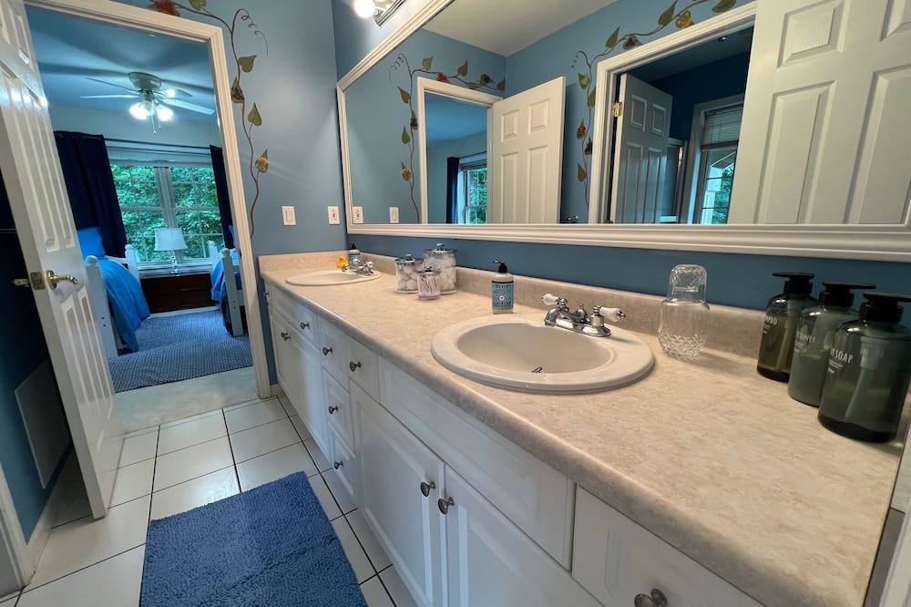 Photo of Bathroom in Perinton