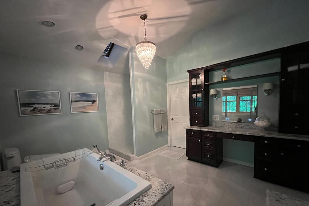 Photo of Bathroom in Perinton