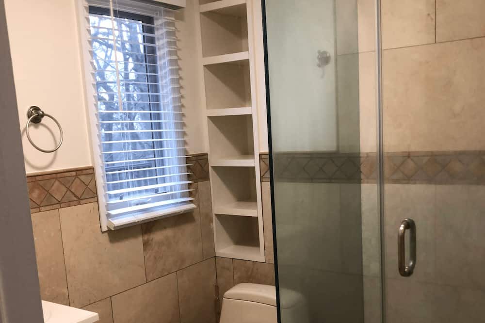 Photo of Bathroom in South Salem