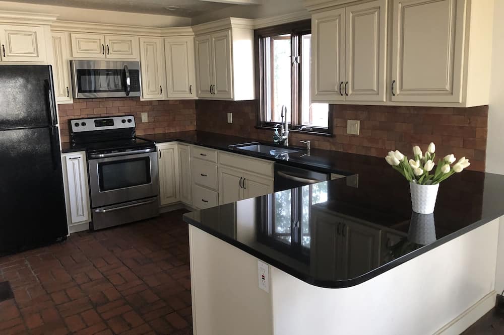 Photo of Kitchen in South Salem