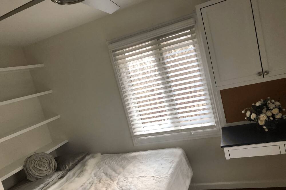 Photo of Bedroom in South Salem