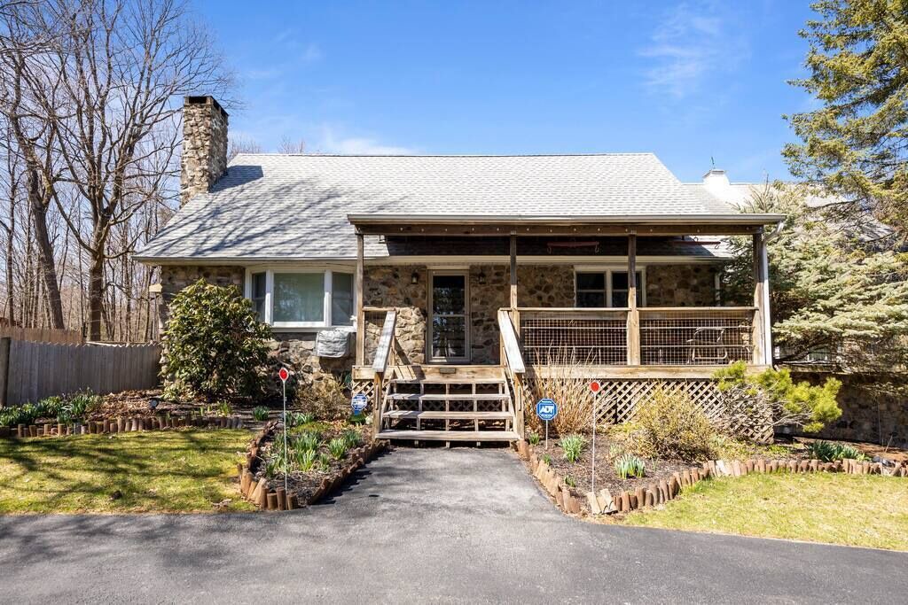 Photo of Outdoor in Monroe