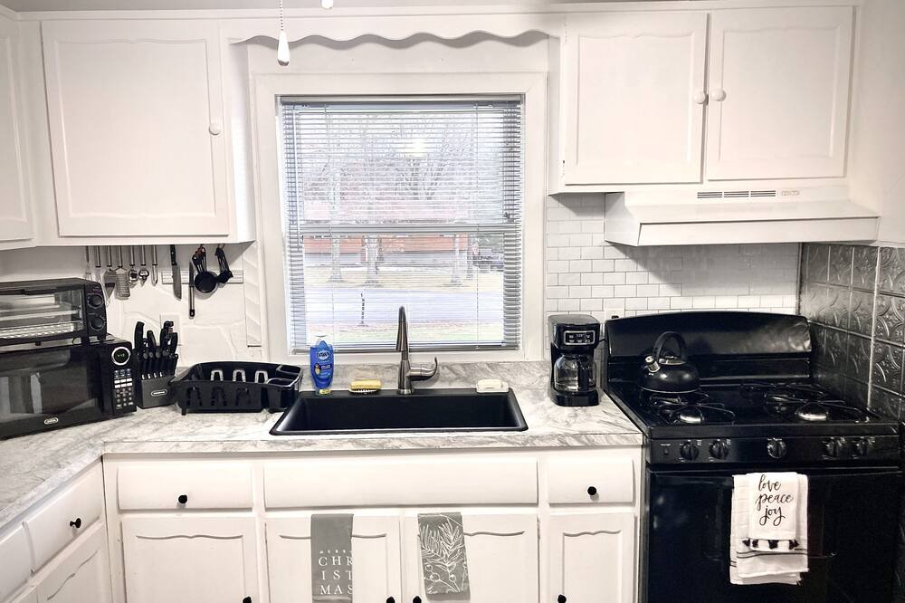 Photo of Kitchen in Beaverdam Lake-Salisbury Mills