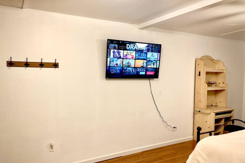 Photo of Bedroom in Beaverdam Lake-Salisbury Mills