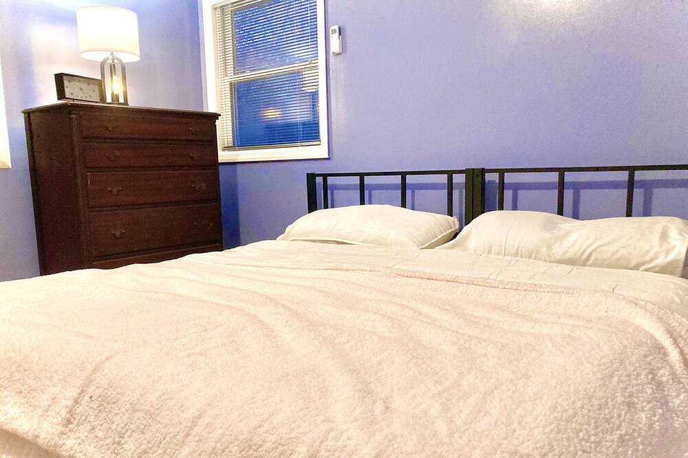 Photo of Bedroom in Beaverdam Lake-Salisbury Mills