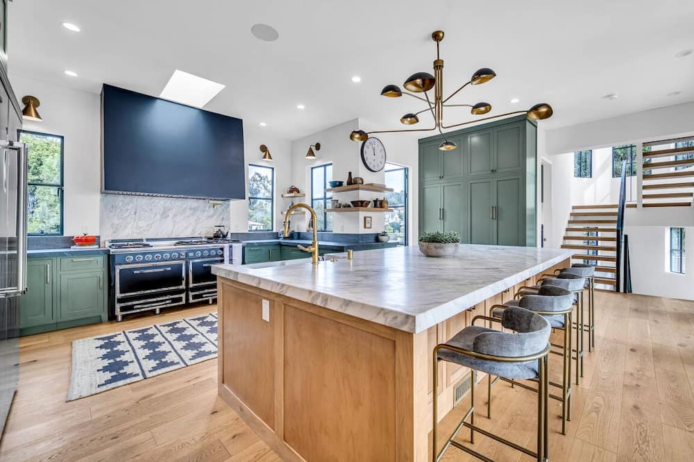 Photo of Kitchen in Beachwood Canyon