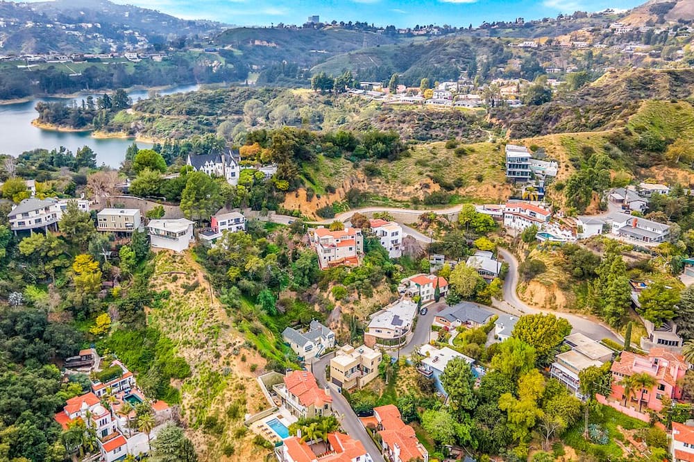 Photo of Outdoor in Beachwood Canyon