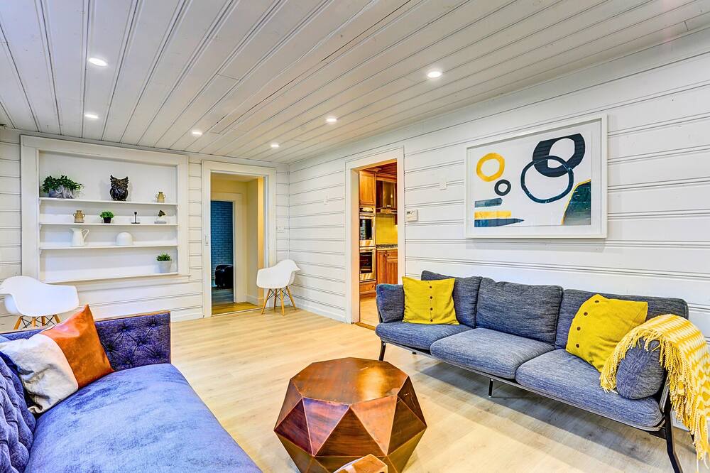 Photo of Livingroom in Chestnut Ridge