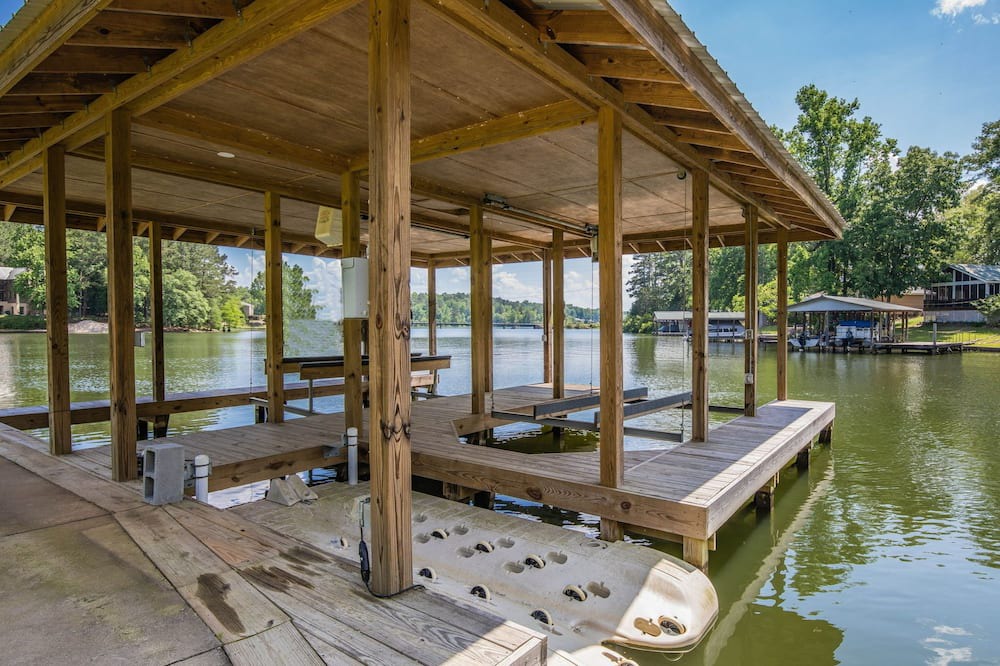 Photo of Outdoor in Deatsville