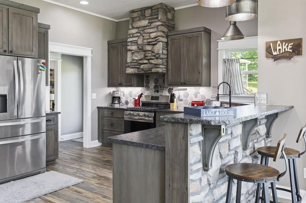 Photo of Kitchen in Deatsville
