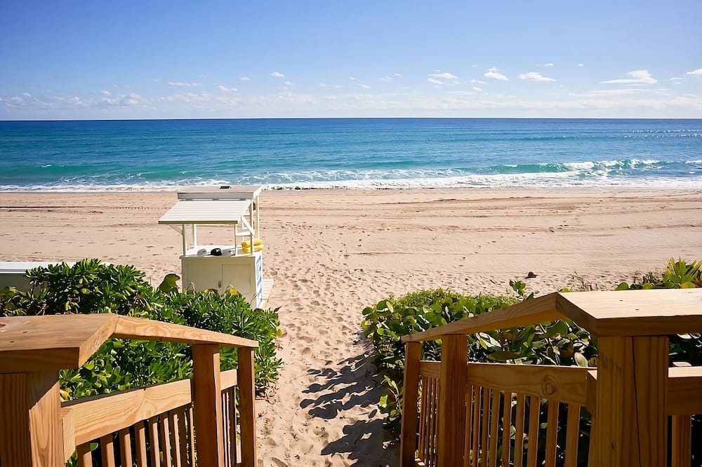 Photo of Outdoor in Hillsboro Beach