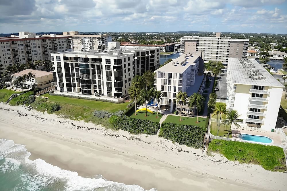 Photo of Outdoor in Hillsboro Beach