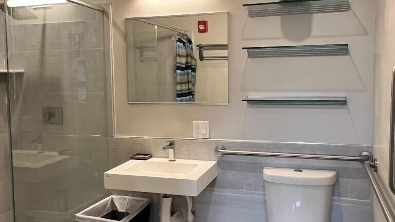 Photo of Bathroom in Beacon
