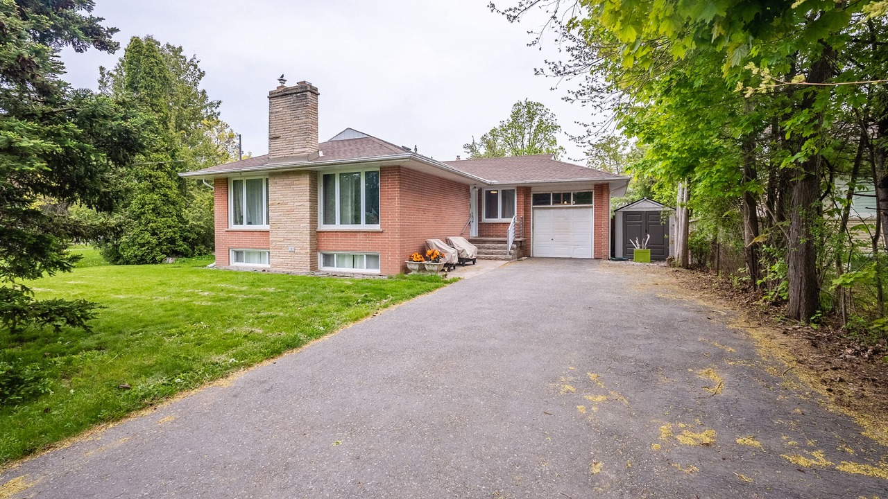 Photo of Outdoor in West Oakville