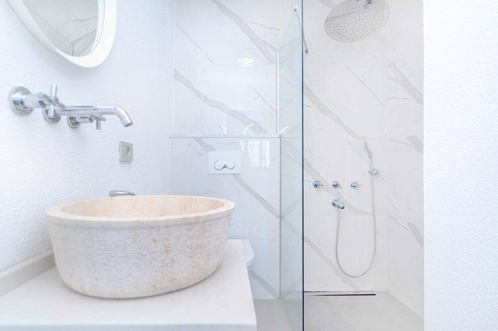 Photo of Bathroom in Koyunbaba