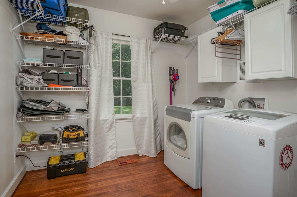 Photo of Bedroom in Tuscaloosa