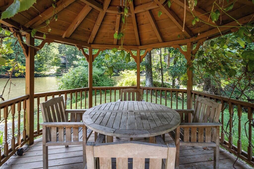 Photo of Outdoor in Airmont