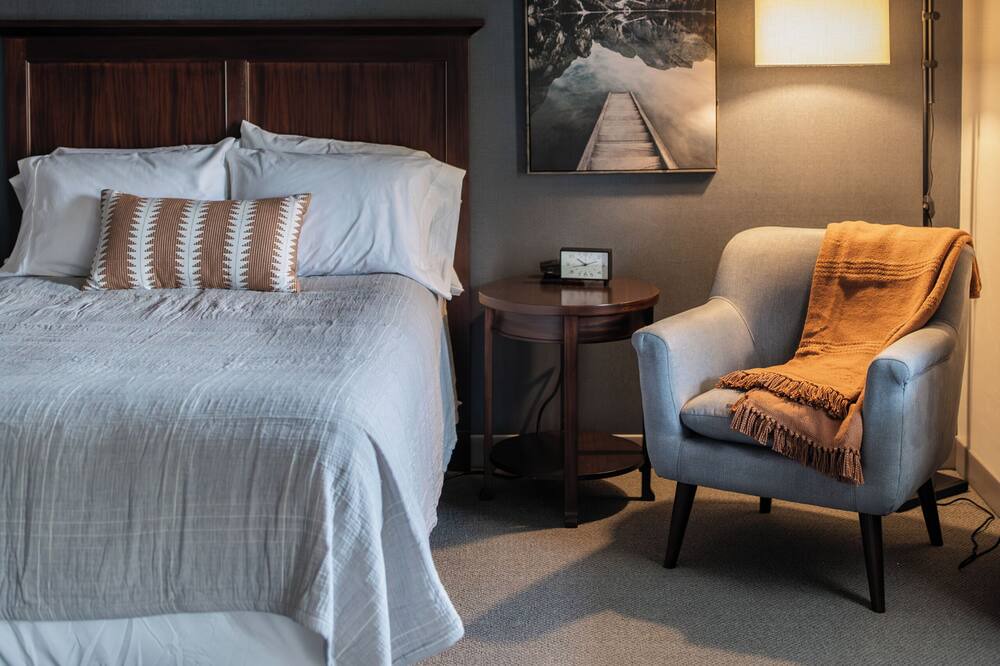 Photo of Bedroom in Erie