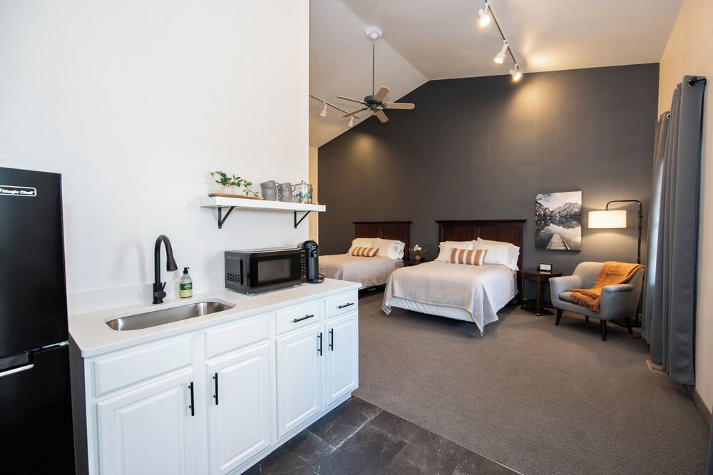 Photo of Bedroom in Erie