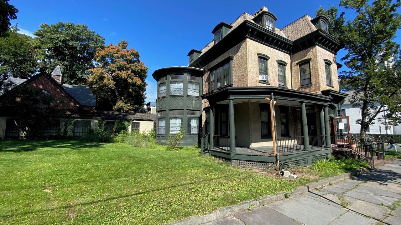Photo of Outdoor in Newburgh