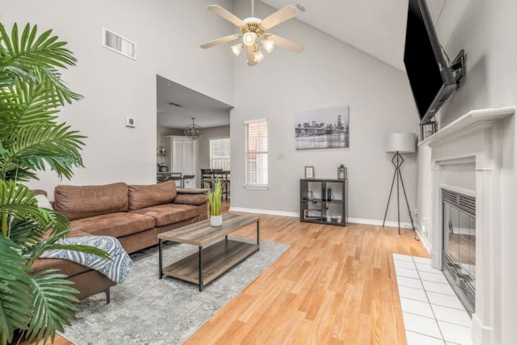 Photo of Livingroom in Myrtle Grove