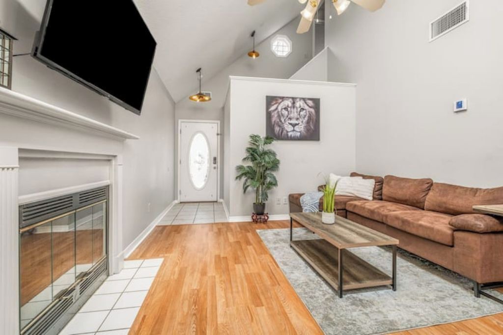 Photo of Livingroom in Myrtle Grove