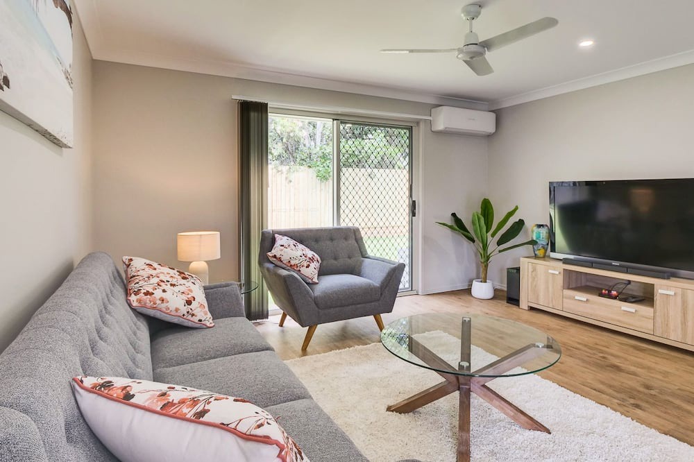 Photo of Livingroom in Toogoom