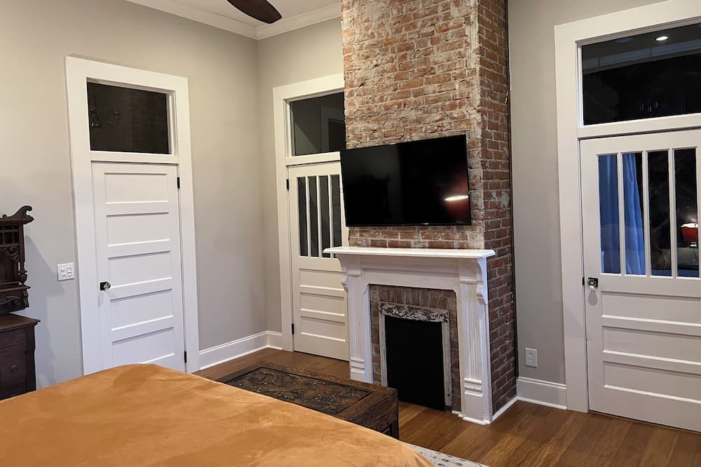 Photo of Bedroom in Vicksburg