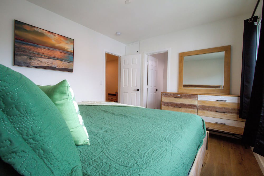 Photo of Bedroom in South Wrigley