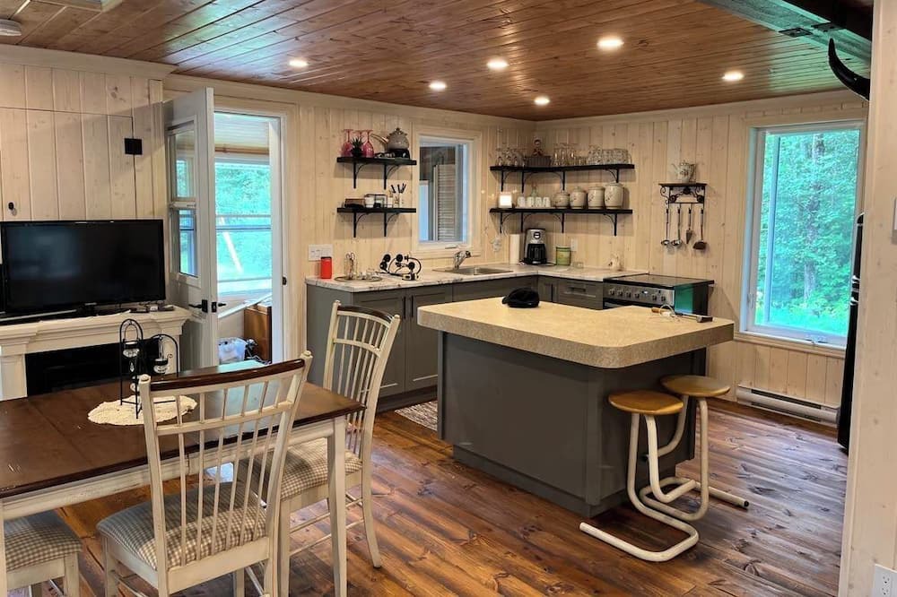 Photo of Kitchen in Sainte-Claire